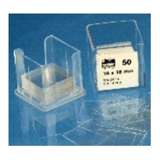 Lamelles couvre-objets. boîte en matière plastique. contenant 100 lamelles 18*18mm